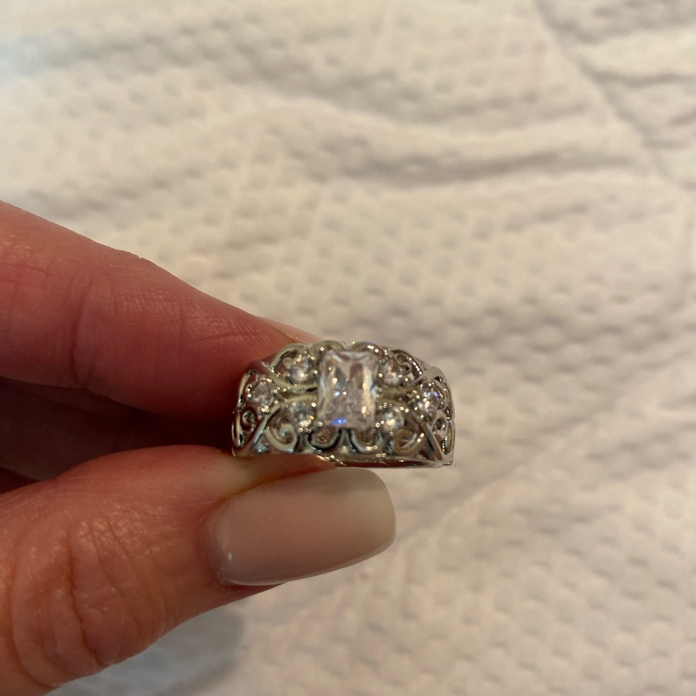107) 925 silver plated With CZ Ring - Picture 6 of 6